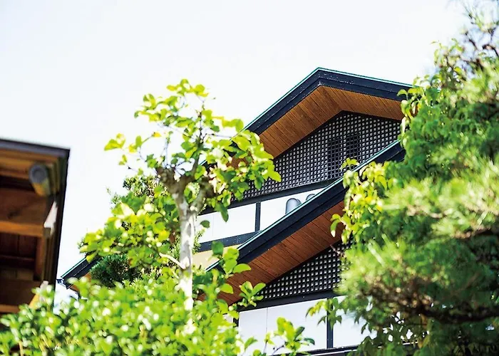 Nanaironoyu Hotel